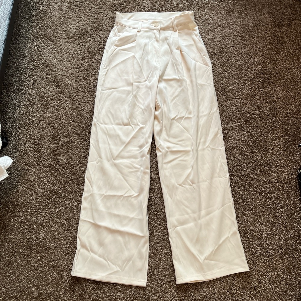Wide leg tailored pants